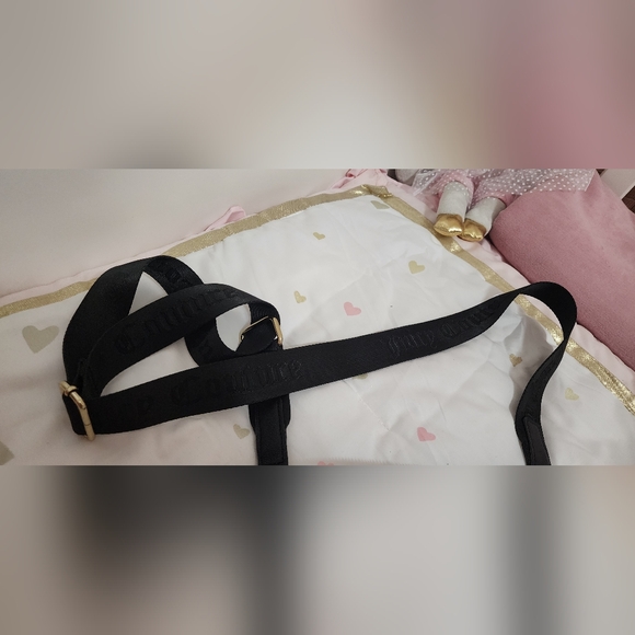 Juicy Couture Large Crossbody Purse NWT - Picture 7 of 12